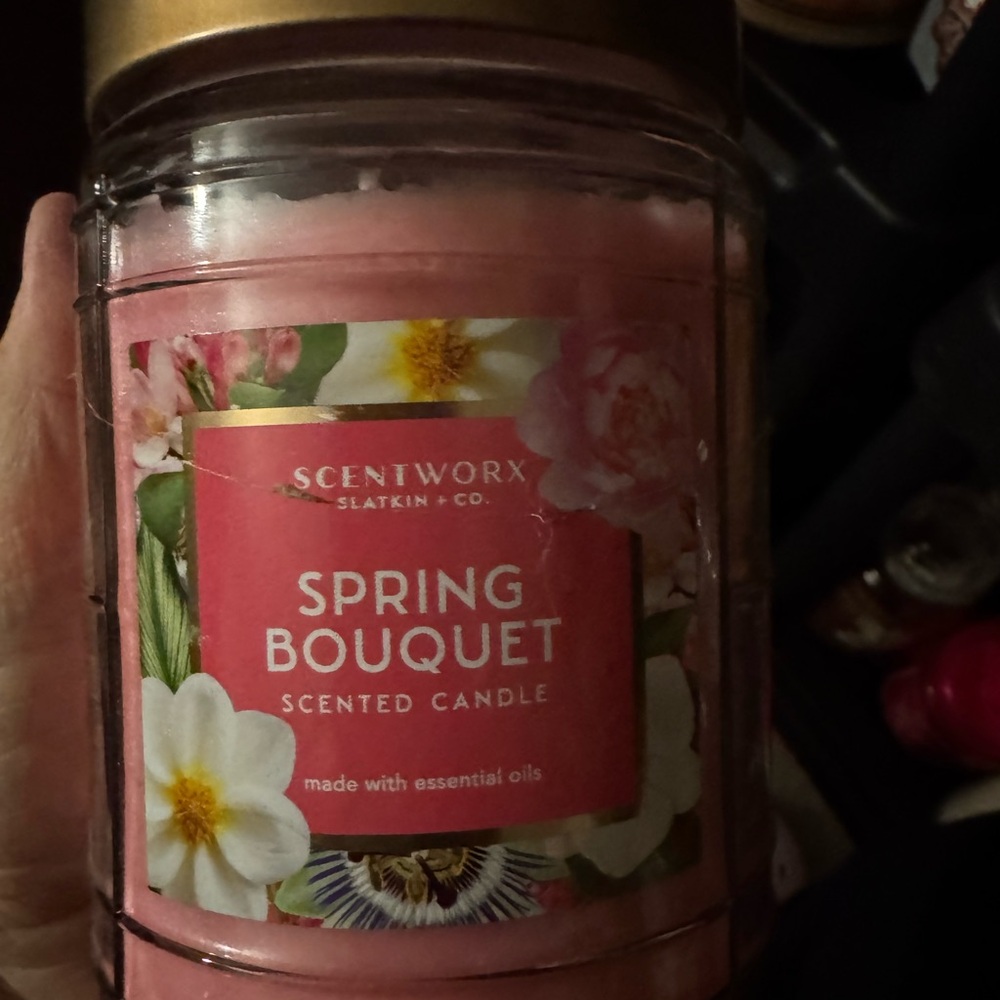 ScentWorx Spring Bouquet Scented Candle - Soft Pink